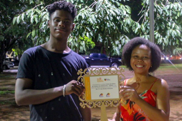 Cedeca é homenageado pelo Movimento Estadual dos Direitos Humanos Cedeca é homenageado pelo Movimento Estadual dos Direitos Humanos